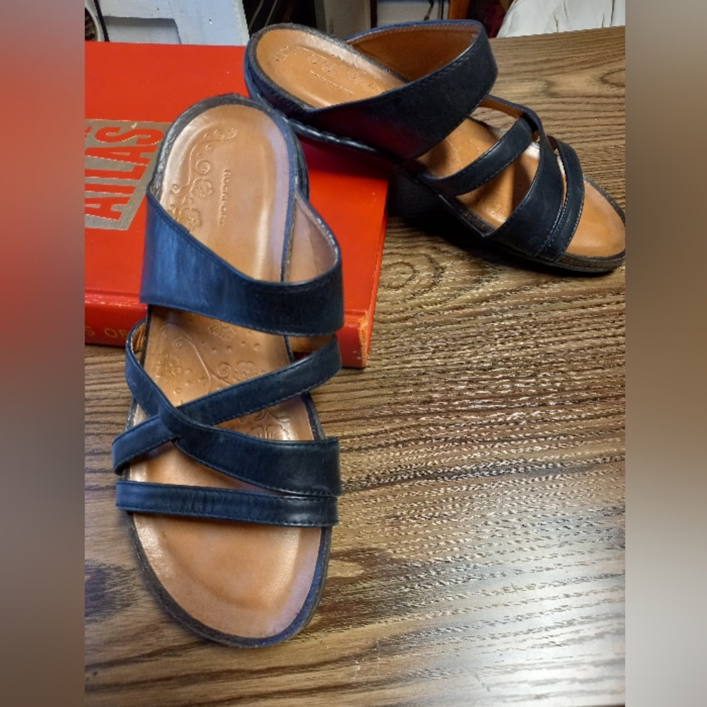 Rockport 8.5 Leather Slip on Sandal